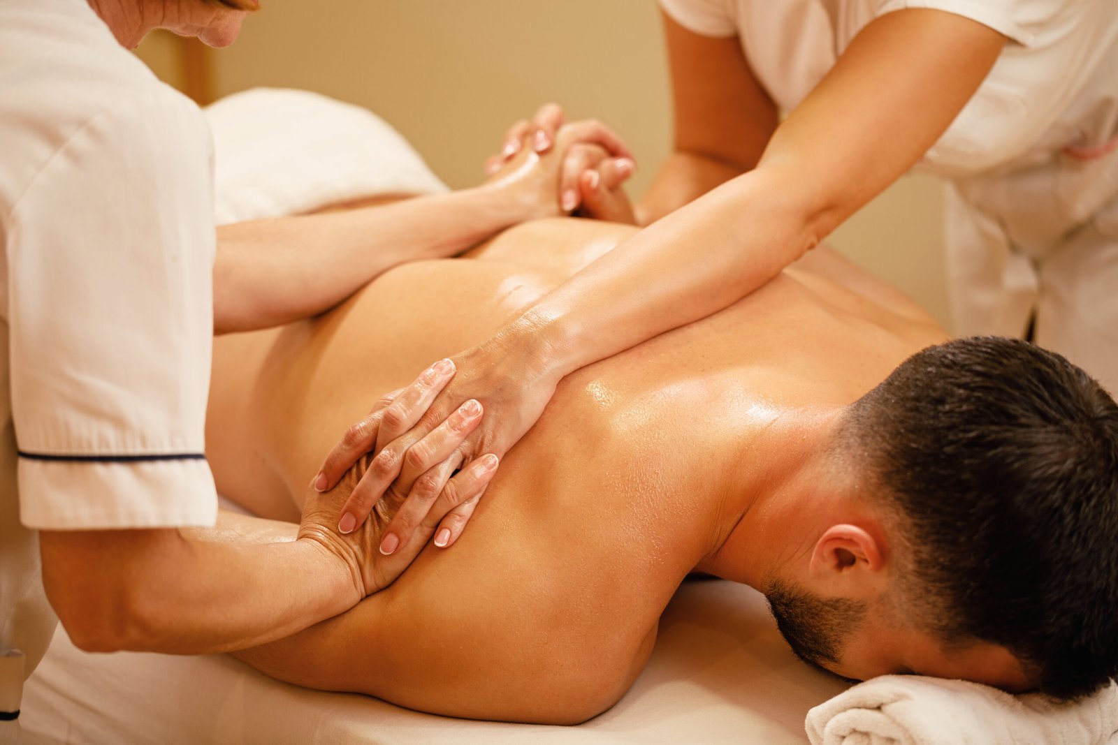 Relaxing Deep Tissue Massage Treatment